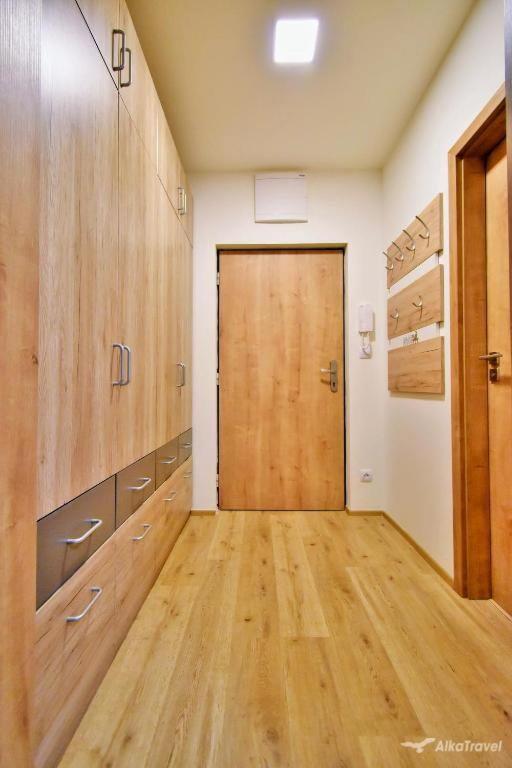 Moderni Apartman Horni Marsov - By Alka エクステリア 写真